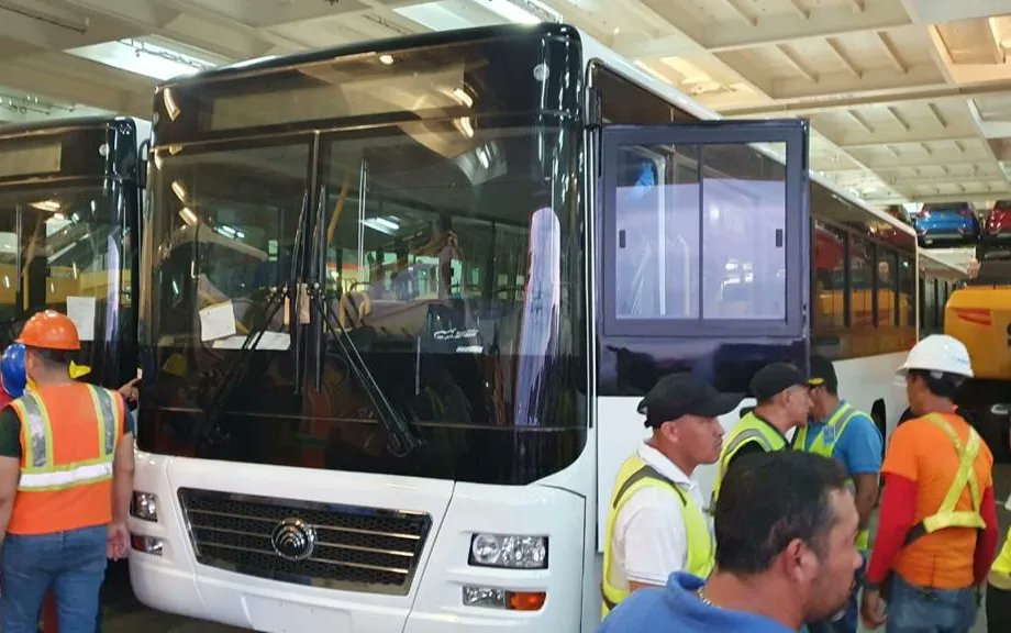 "compartiendo los retos y uniendo todos los esfuerzos en todas las Batallas, para seguir cultivando y cosechando los merecidos Triunfos... de la Paz" 

◾Llegan 250 buses de la República Popular #China para la renovación del sistema d transporte urbano e interurbano de #Nicaragua