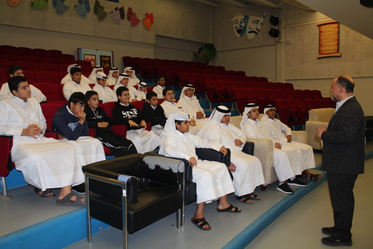binjassim1's tweet photo. الدوسري رئيسًا والمحمود نائبًا والسويدي أمينًا للسر #بانتخابات_المجلس_الطلابي بمدرسة عبد الرحمن بن جاسم الإعدادية للبنين جاءت نتائج انتخابات المجلس الطلابي عن فوز الطالب حجاب منصور الدوسري رئيسًا للمجلس ، عبد الله ابراهيم المحمود نائبا ، سيف حسن السويدي أمينًا للسر https://t.co/IrSZGlXS5l