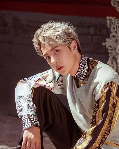 cielooooo15's tweet photo. SERA QUE VUELVE YIBO RUBIO?🤨 https://t.co/fWUY3Aadup