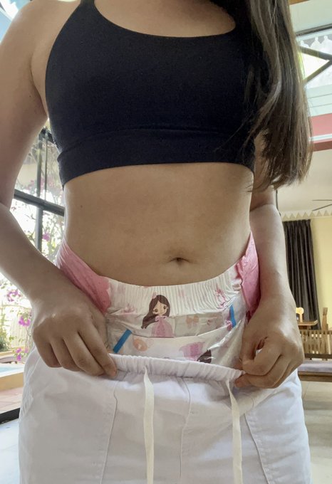 Come join my livestream today at 9pm eat zone. 😇💦 See you here 👉 https://t.co/uL6YC2S2kI 💋 https://t<a href="/tag/abdl"class="tags"><span>#abdl</span></a><a href="/tag/littlekathy"class="tags"><span>#littlekathy</span></a>