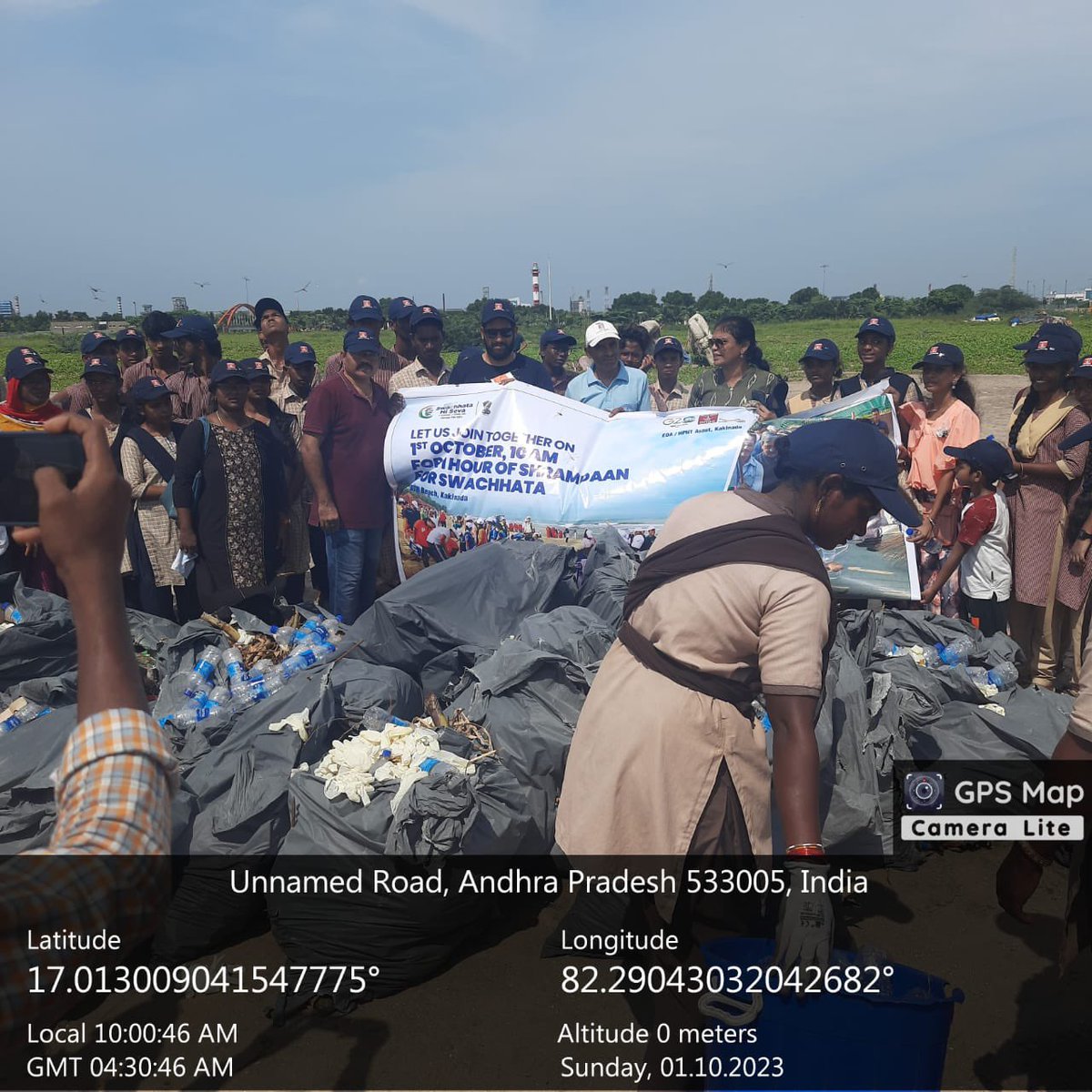 ONGC_'s tweet photo. Under Hon'ble Prime Minister @narendramodi's vision of #SwachhBharat and the spirit of #SwachhtaHiSeva, #ONGC Kakinada organized a day of cleanliness and community at NTR Beach, Kakinada.
Let us make a positive impact together under the #Swachhata theme 

#ONGCJeetegaTohJeetegaIndia
#IndiaEnergyWeek2024 
#YouAreEnergy

@g20org