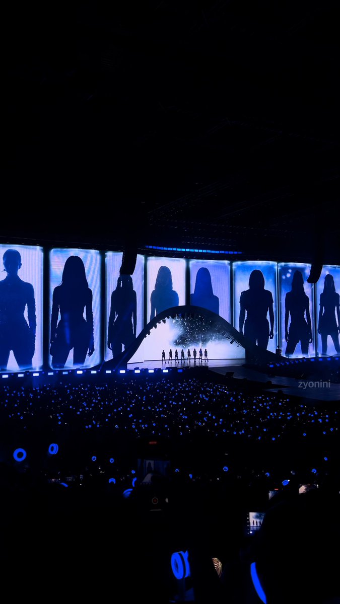 ZYONINI's tweet photo. ILY MY 9WICE @JYPETWICE 

#TWICE #트와이스 #READYTOBE #TWICE_5TH_WORLD_TOUR #TWICE_ASIA #TWICE_BULACAN #NAYEON #JEONGYEON #MOMO #SANA #JIHYO  #MINA #DAHYUN #CHAEYOUNG #TZUYU https://t.co/hTgnzX90Ik