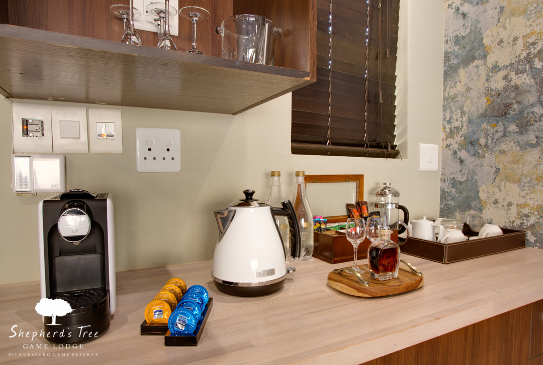 shepherdstreegl's tweet photo. Happy #InternationalCoffeeDay! ☕😍

Whether you're out on safari, unwinding in your room, attending a conference, or savouring a delightful meal, a satisfying cup of coffee is always within reach. https://t.co/O89MMlT7OQ