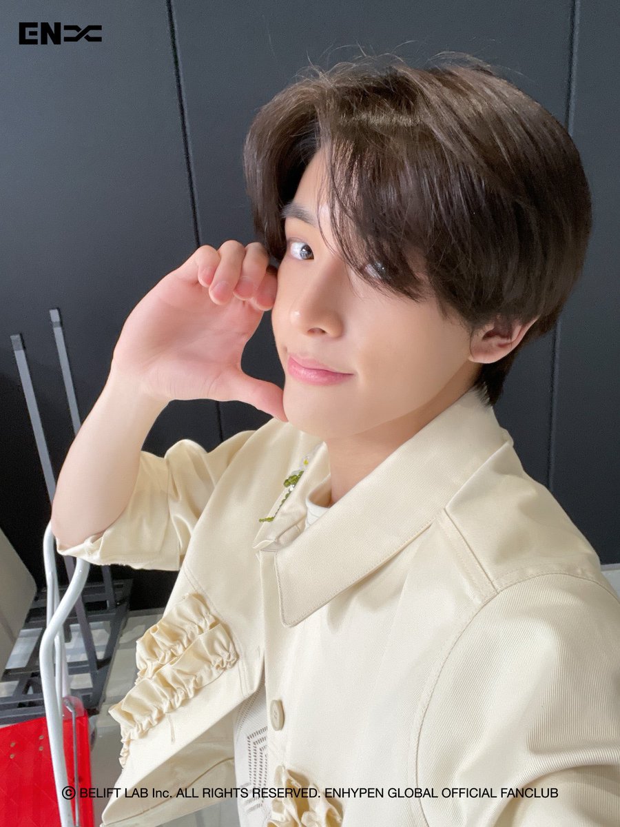 15ARCHIVEz's tweet photo. ENHYPEN 'DARK BLOOD' Selfies 
#ENHYPEN_JAKE #JAKE #제이크 https://t.co/mf5WuGQoDx