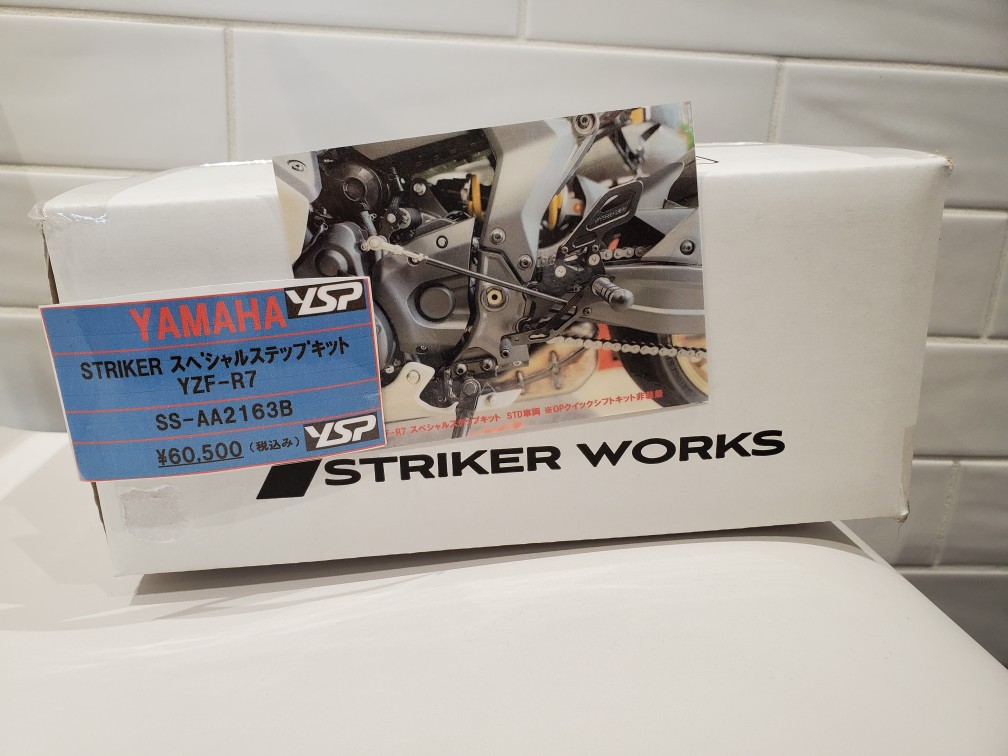 YSP66410373's tweet photo. #ysp柏 #yzf #r7 #striker #backstep
⚠️先着1名様限定⚠️
YZF-R7 御成約のお客様、先着1名様にストライカー スペシャルステップキットをプレゼント‼️😲
※取付工賃は別途ご負担となります※
カッコイイR7をよりカッコ良くして手に入れませんか⁉️
ご来店・お問い合わせお待ちしております。 https://t.co/k3NMpodIQl