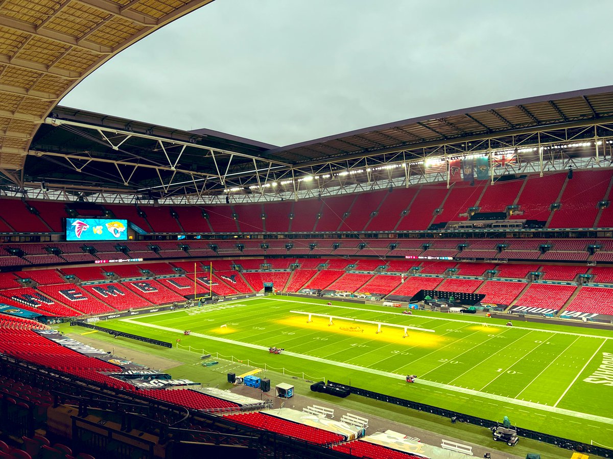 JaguarsUKandIE's tweet photo. Stage is set 

@Jaguars x @wembleystadium 

#DUUUVAL https://t.co/B2KEwtoOBq