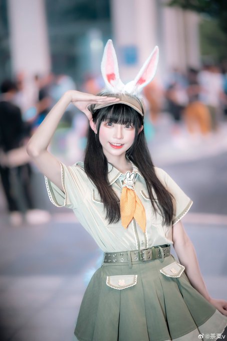 Twitterのコスプレ画像16