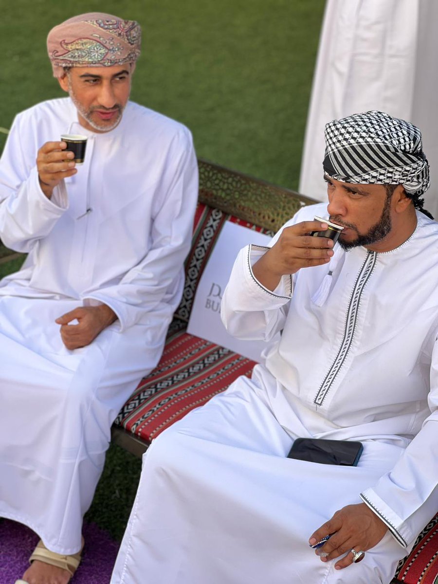 BahlaSchool's tweet photo. ضمن فعاليات المدرسة في الاحتفاء  باليوم العالمي للقهوة والذي يصادف الأول من أكتوبر من كل عام.
تم تنفيذ فعالية لمعلمي المدرسة لتناول القهوة المختصة من بن المدر.
@EduGovOman
@EduDakGov
#يوم_القهوة_العالمي
#مدارسنا_مستقبل_واعد
 #فعاليات_تعليمية_محافظة_الداخلية
 #تعلم_مستدام https://t.co/qWKTNwPpcX