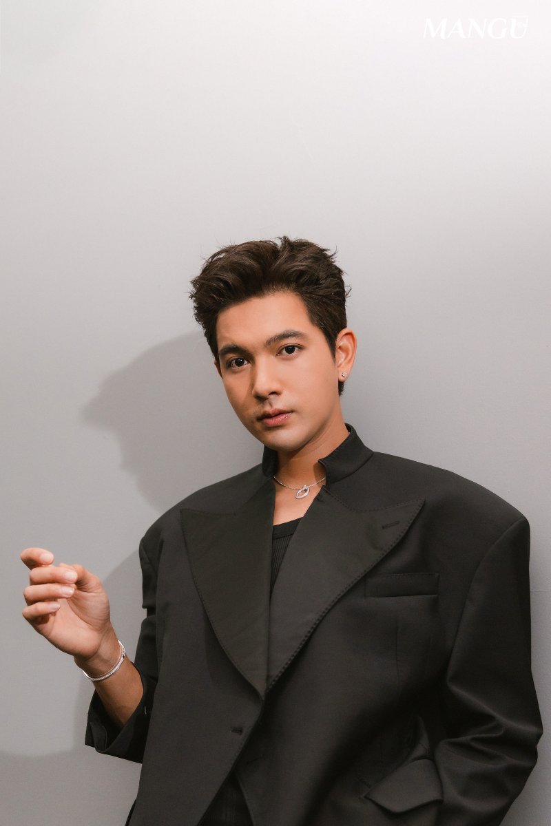 ManGu_Magazine's tweet photo. 📱 ติดตาม #ManGuMagazine ในรูปแบบ E-Magazine ได้ทาง WeChat มินิโปรแกรม,แพลตฟอร์มออนไลน์ของแอทม่านกู่ และ https://t.co/E7PWLtLzlf

#ManGuMagazineXCh7HD
#ManGuMagazineOnline
#เข้มหัสวีร์ #ลมพัดผ่านดาว
#ช่อง7HD #Ch7HD #Ch7HDDramaSociety https://t.co/ISwrlwekIx