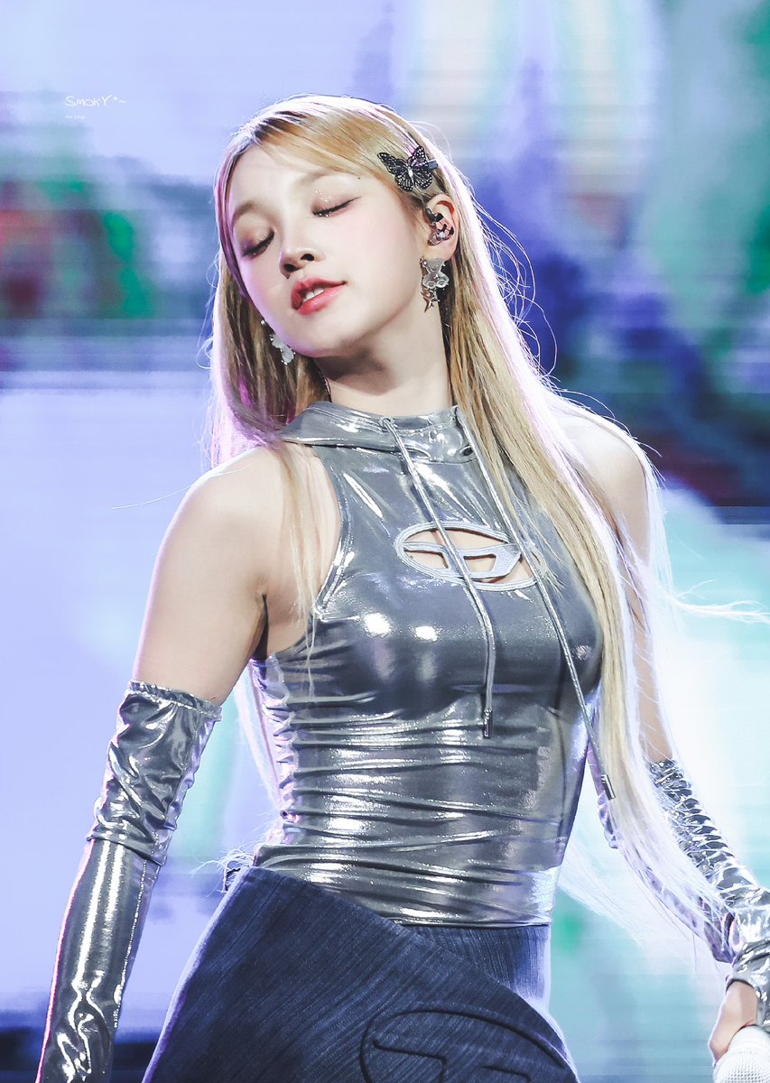 23smokyv's tweet photo. -*DATE 20230923

#宋雨琦 #우기 #YUQI https://t.co/EQrpI8YToV