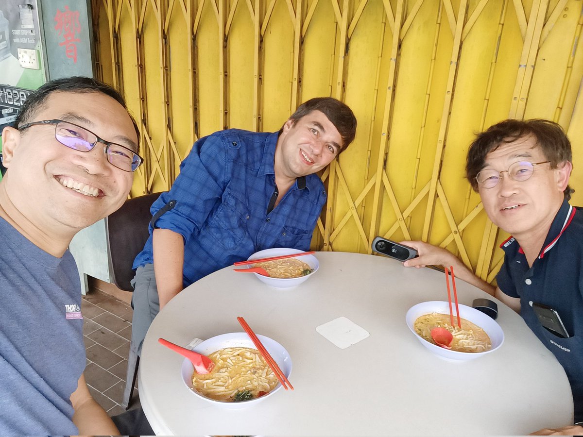 howesiangTAN tweet media