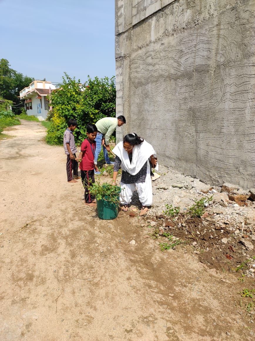 sbaria19's tweet photo. subhash baria
@sbaria19
·
8m
#gujaratinformation #SwachhBharat #SwachhataHiSeva #SwachhBharatMission #GADH #BHIKHAPURA #JETPURPAVI #CHHOTAUDEPUR #CRCBHIKHAPURA #CRCKADVAL #GUJARAT https://t.co/slRPuXzwyK