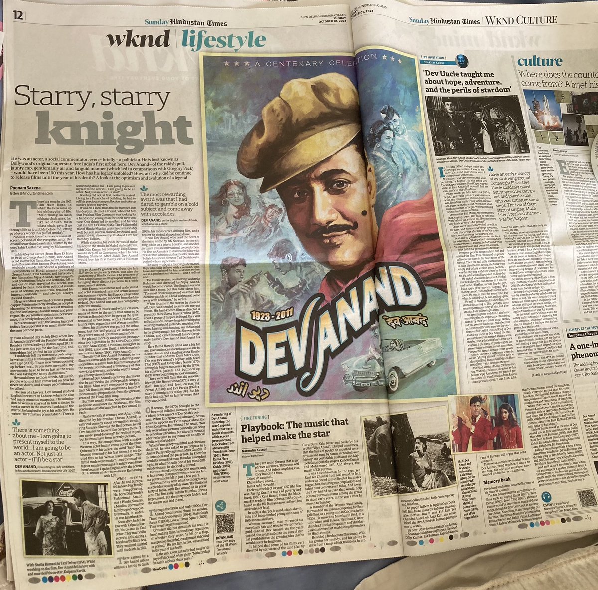 kavitadevgan's tweet photo. Such a treat to read this spread in #HTWeekend today @htTweets
I am such a diehard #devanand fan 💃 So thank you 🙏
And yes totally agree @anupamachopra he was a one in a billion phenomenon 😊 https://t.co/E20VD7J21B