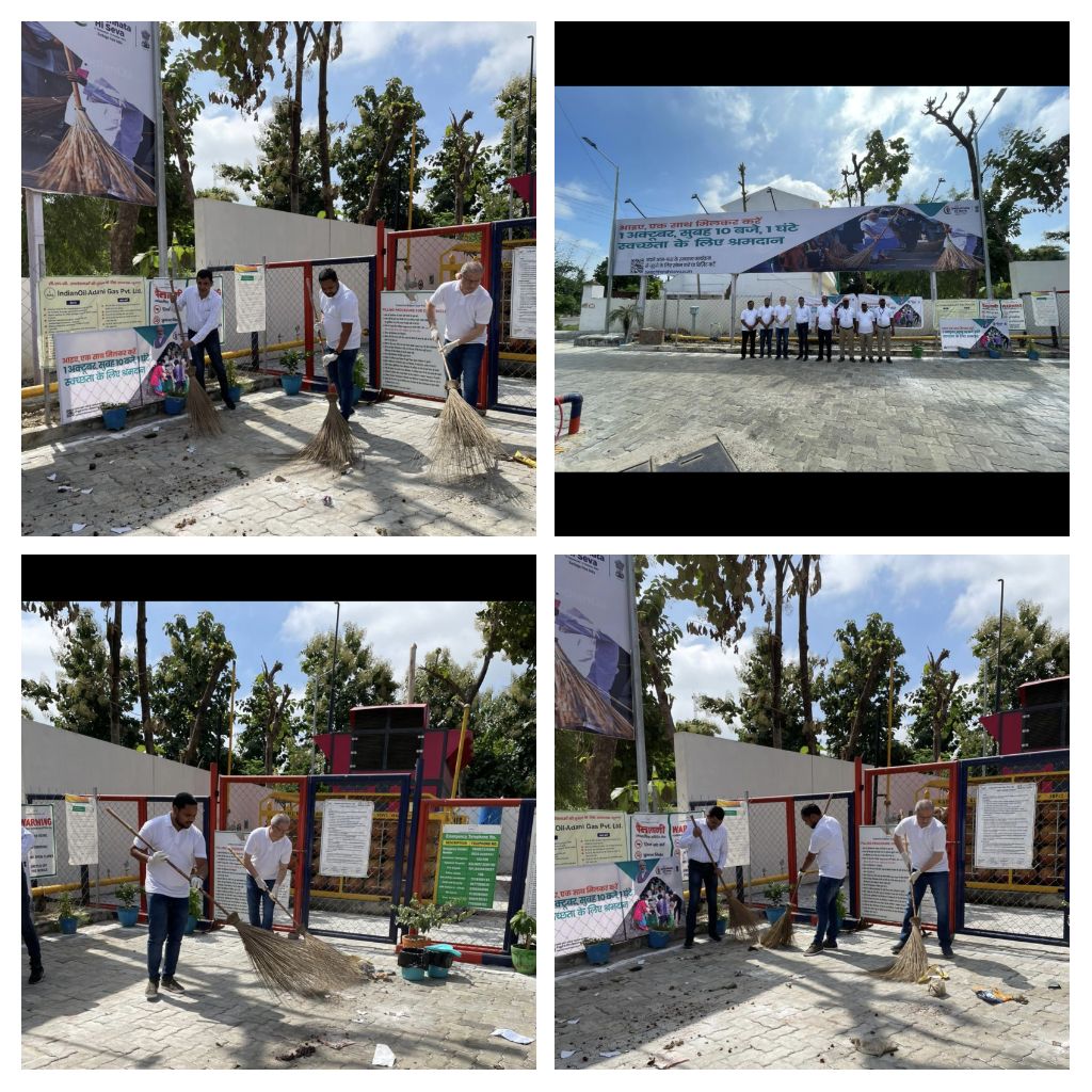IOCLDoAllahabad's tweet photo. Swachhata Shramadan Program was done by Team Allahabad DO at Mahendra Auto Service, Kaushambi. The program started with Swachhata Pledge by all officers, dealer, Customers, CAs etc and then the present gathering cleaned the RO premises and adjoining area. https://t.co/KaiF41BB7i