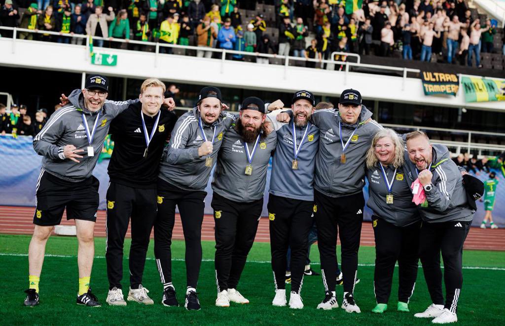 Eilinen 💛💚 #ilves #suomencup