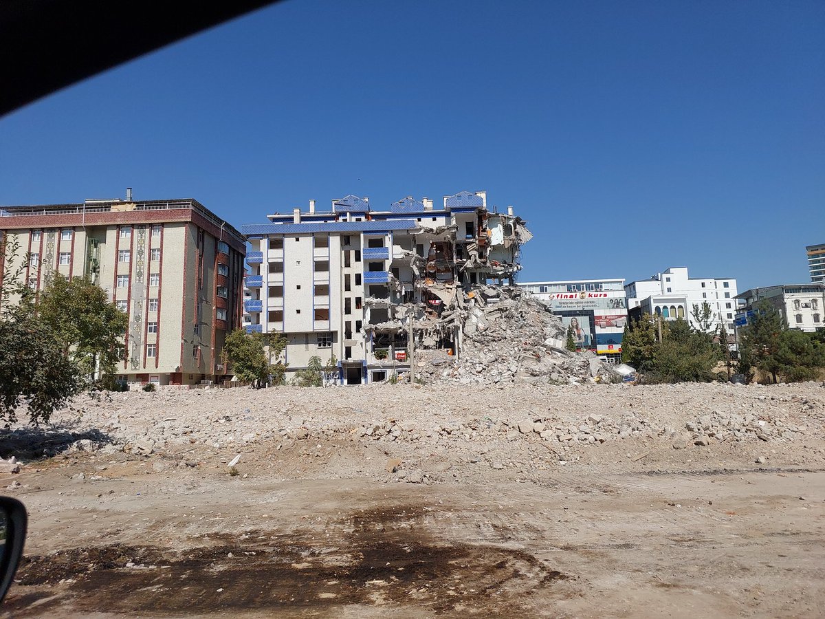 bugra_kms's tweet photo. @eskitvitler Son çektiğim https://t.co/xT6a7nrhUz