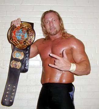 HoursOfWrestlin's tweet photo. On this day in 2000, @itsjerrylynn won the ECW World Heavyweight Championship at Anarchy Rulz #ECW #ECWAnarchyRulz #ECWTitle #ECWChampionship https://t.co/qnM02POnMR