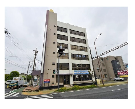 smilelink_'s tweet photo. 飲食店不可、1フロア1テナント、土日・祝日利用可、専有部分にトイレあり、トイレ2ヶ所、エレベーター
#スマイルリンク株式会社 #厚木市 #水引 #賃貸事務所 #不動産
https://t.co/Q4AxUIejTV https://t.co/Qwyt4Br9dI