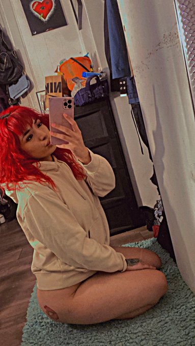 No panties🤭 #nsfwtwt https://t.co/bzJNRucCb4<a href="/tag/nsfwtwt"class="tags">#nsfwtwt</a>