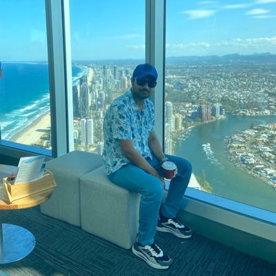 AshishSurani01's tweet photo. #skypoint #goldcoast #Brisbane https://t.co/lWKsZtx5Zh