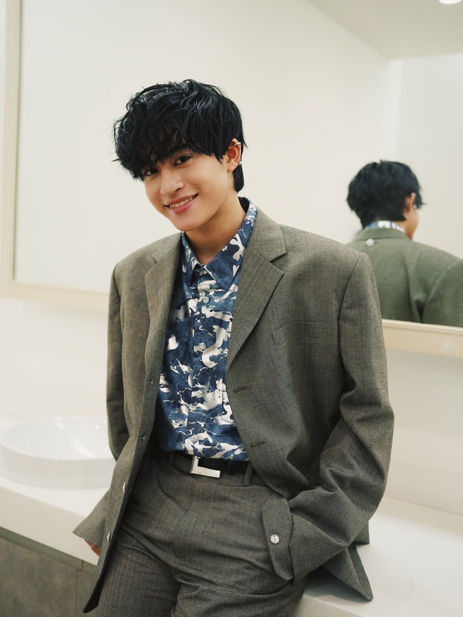 beoncloud_th's tweet image. รับรอยยิ้มหวาน ๆ จาก บาร์โค้ด @BarcodeTin ไปค้าบบ 🥰 ทุกคนชอบลุคหล่อ ๆ เท่ ๆ แบบนี้ของบาร์โค้ดกันมั้ยน้าา~ ✨

#HeavyxBarcode #HeavyShoes