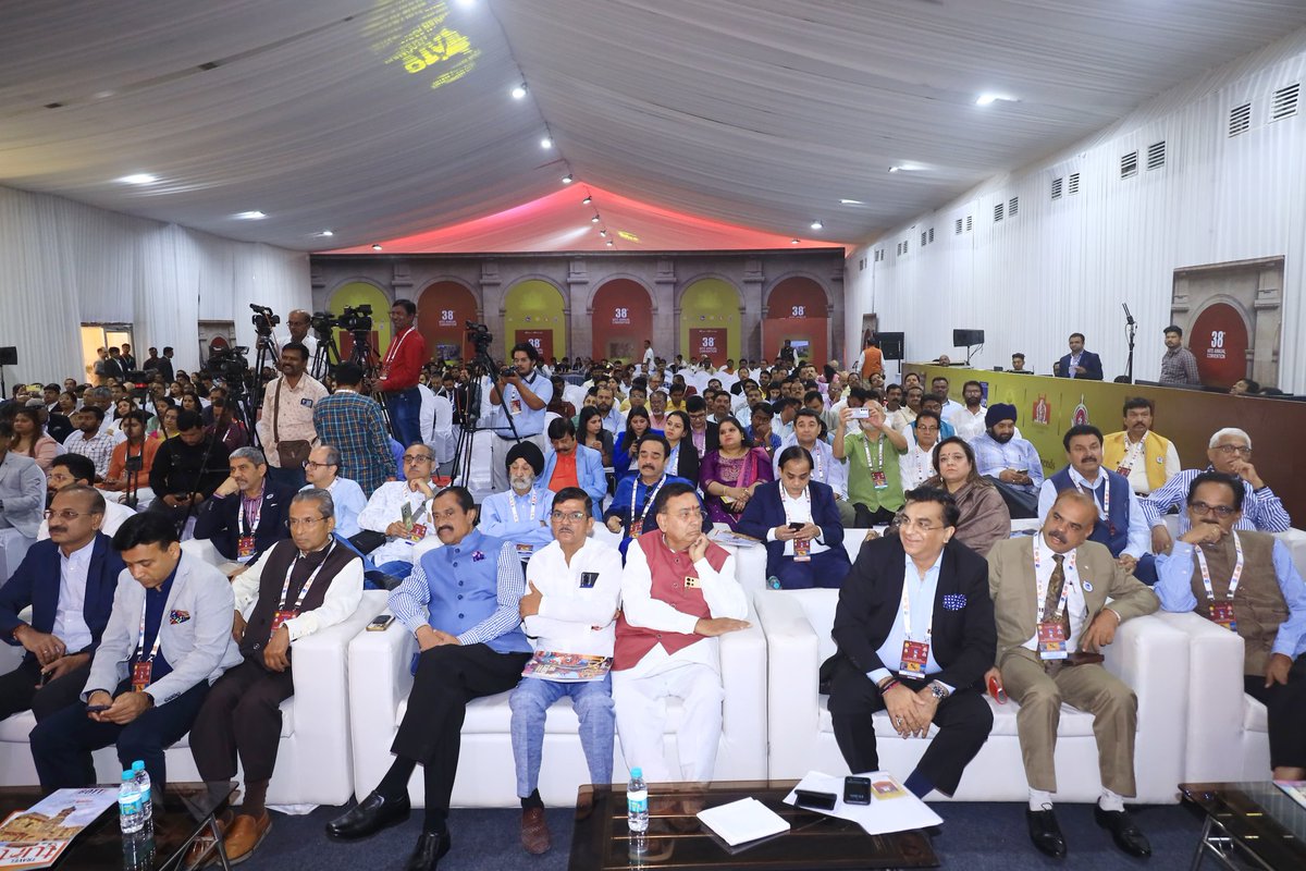 Aaditya Thackeray tweet media