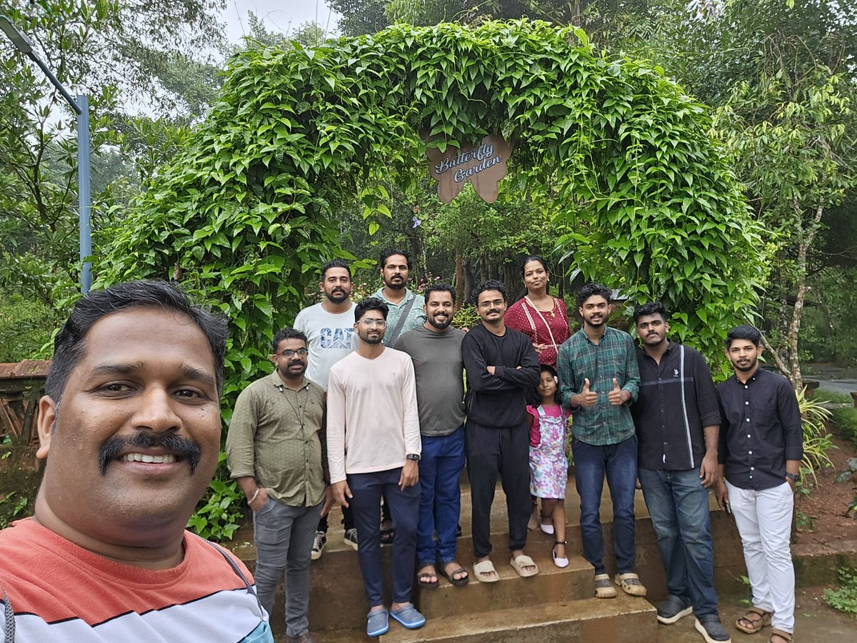 wpkozhikode's tweet photo. WP Photo Walk Kozhikode
#wpkozhikode #wpphotowalk #wpphotos #wpindia #WordPress #wordpresscommunity #kozhikode #botonicalgarden https://t.co/1WA2Ri0Zwj