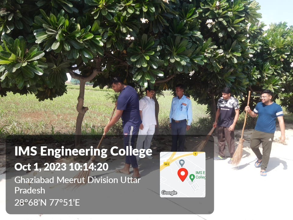 IMSECGhaziabad's tweet photo. IMSEC || The Department of Applied Sciences and Humanities, aligning with the 'Garbage Free India' theme of Swachhata Hi Seva (SHS)-2023. Let's work together for a cleaner, greener India! 🌍💚.
.
.
.
#imsec143 #SwachhataHiSeva #GarbageFreeIndia #IMSECGhaziabad #NSSCollaboration https://t.co/D83tVDn4w4