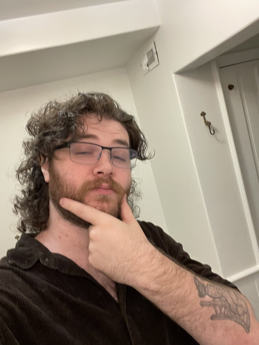 Ringler_SSBM's tweet photo. Shout outs to @SufyanZ3R0 imagine if a dude fucked you up with falcon and then was like “let me fix your cut” https://t.co/hxwQ3cD1sM