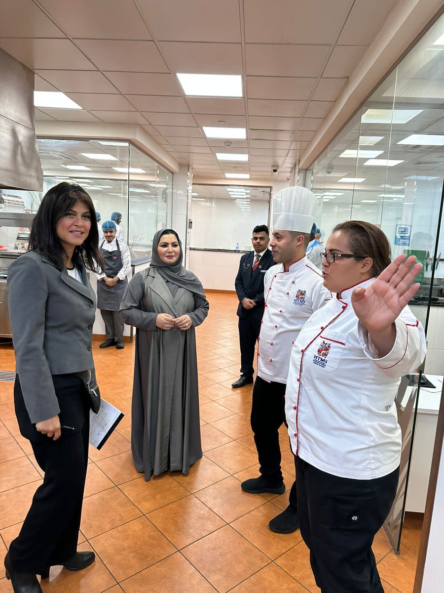 HtmiKSA's tweet photo. زيارة الفريق الاستشاري من المؤسسة العامة للتدريب التقني والمهني لمعهد الرياض https://t.co/oqdwFSMNAy