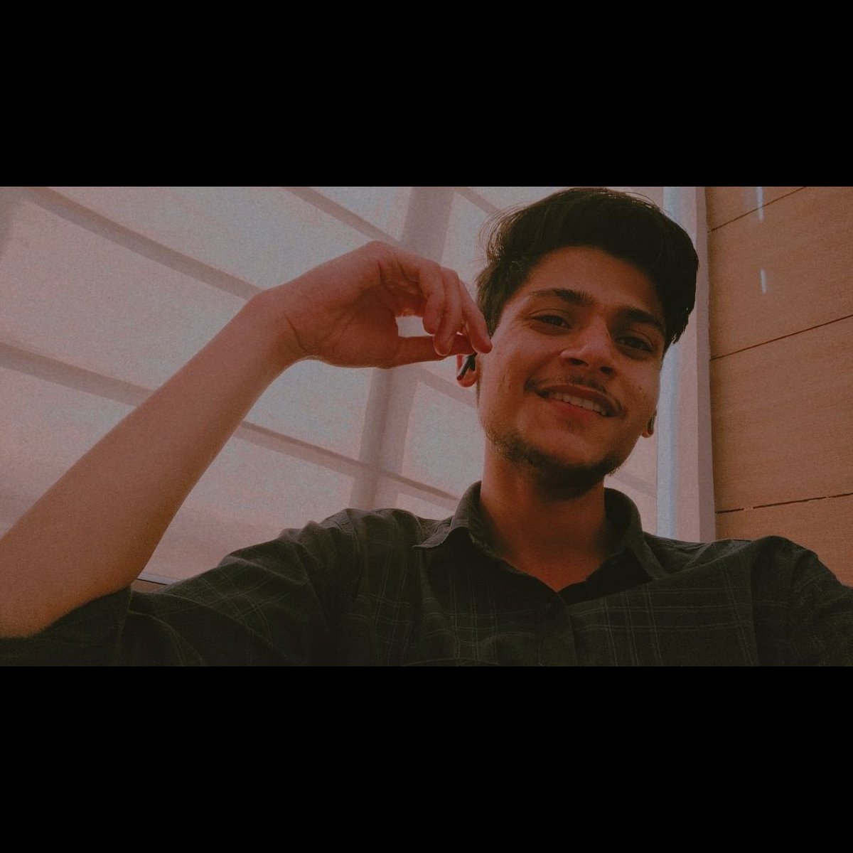 hello_mitron's tweet image. #headerupdated