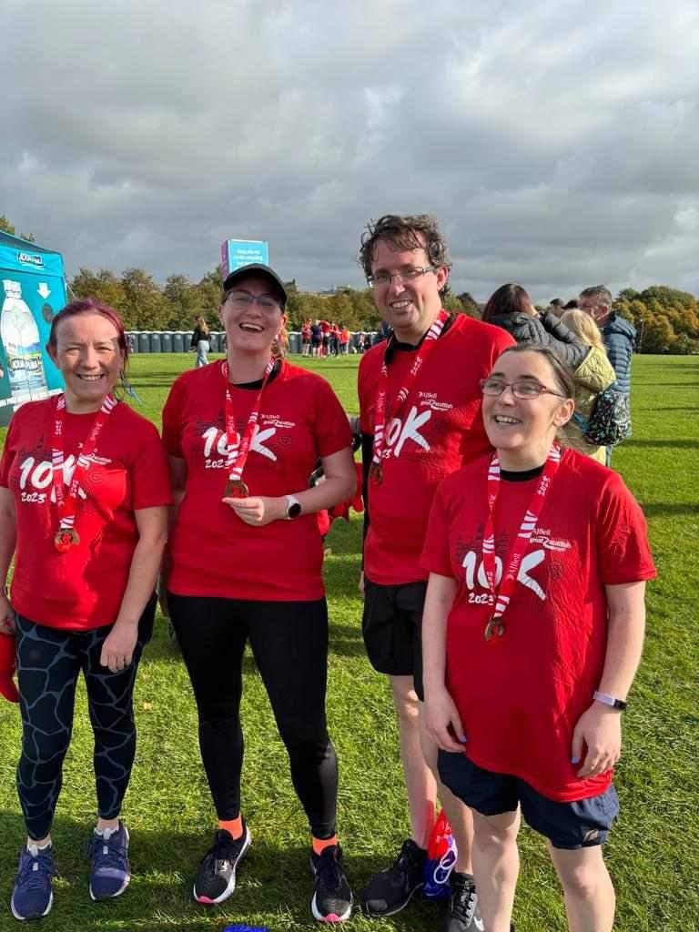 Emacalister's tweet photo. Proud of all of us for our 10k effort this morning @GreatScotRun https://t.co/jh7e4GJ5xy
