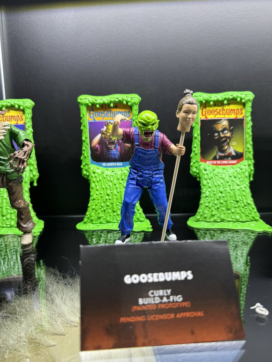 preterniadotcom's tweet photo. Trick or Treat Studios Goosebumps action figures. https://t.co/mVCrYHzaJj