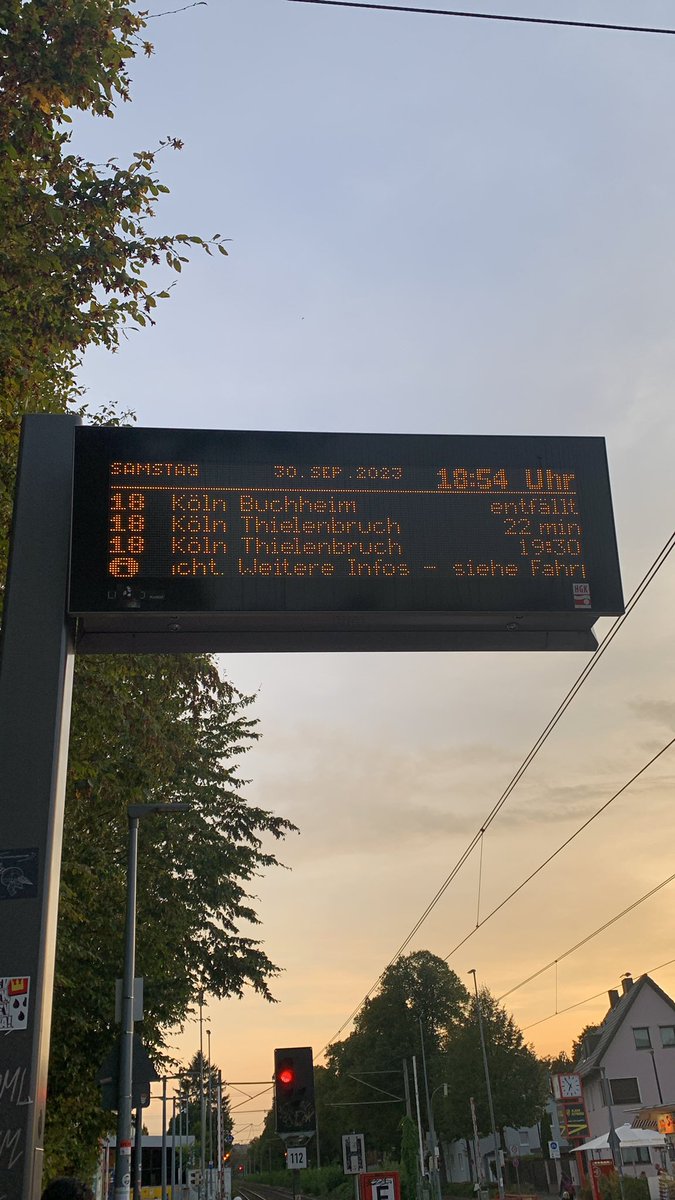 wookiepie_'s tweet photo. @_Ismanuel_ Unser Tag in einem Bild 😂😂😂 https://t.co/9DFanLipEd