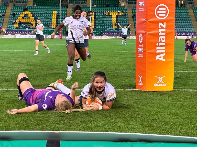 sarriessupport's tweet image. Some match action shots from Lboro Lightning 🆚 @SaracensWomen.

Think @leanneriley189 may have spotted the camera!

Tries:
Penalty Try
Sophie Tansley 
@sydneygregson 
@grace__moore 
@leanneriley189

Jemma-Jo Linkins 3
Penalty Try 1 

📸 @DavidLoxhd ⚫️🔴 #SarriesFamily