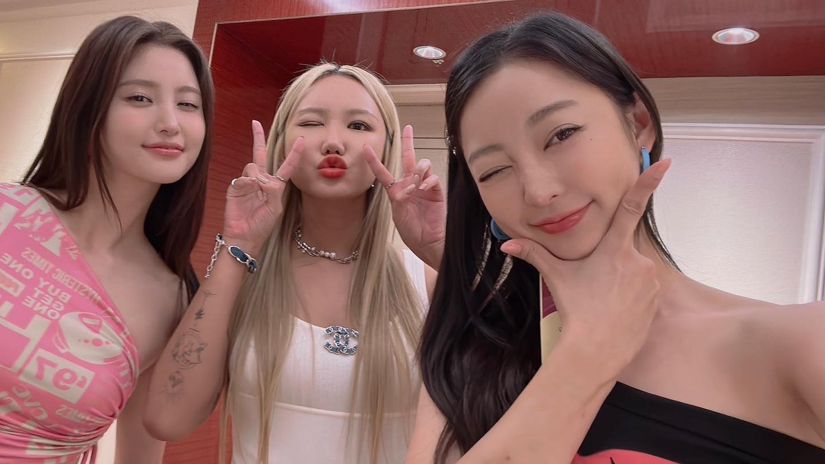 stuff_exid's tweet photo. https://t.co/lhvRmBRMQt