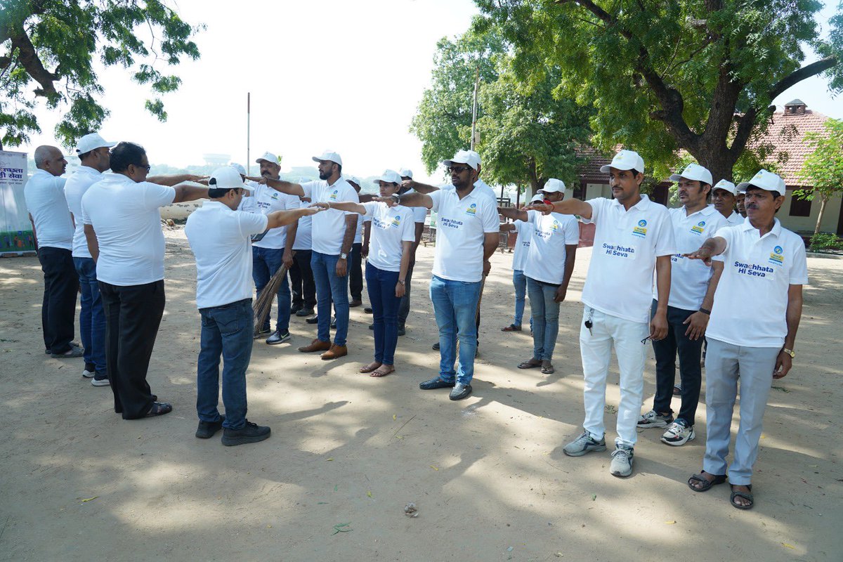 BPRetailAhmedabad tweet media