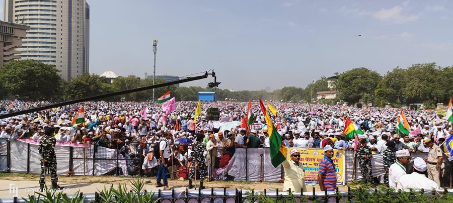 दिल्ली का रामलीला मैदान आज पुरानी पेंशन स्कीम लागू करने वालों की मांग से दहाड़ उठा.
#OPS_RALLY_DELHI__CHALO
#RestoreOPS 
#पुरानी_पेंशन_बहाल_करो 
<a href="/vijaykbandhu/">Vijay Kumar Bandhu</a> <a href="/MdAarif09250997/">Mohd. Aarif Khan 6.9K 🇮🇳</a>