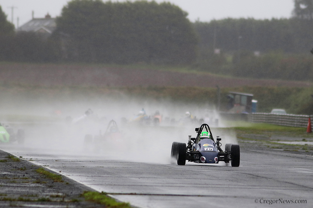 CregorNews's tweet photo. Great day for @FormulaVeeIrl driver Ronan Doherty in Kirkistown taking the wins in both @SelcoHygiene championship and the Emmerson Fittipaldi trophy races
#FVee #msirl https://t.co/QcdSGnSauS