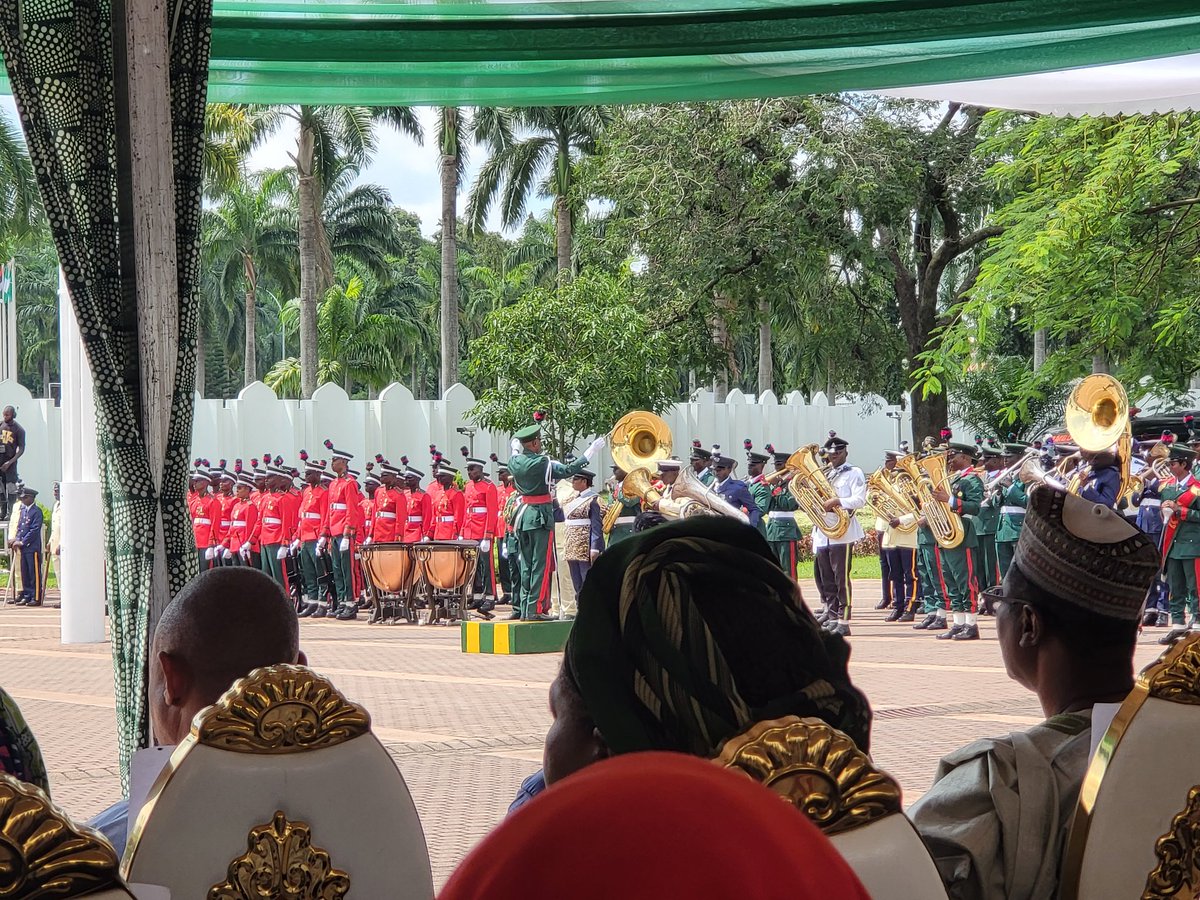 Princemoye1's tweet image. Live: 63rd Nigeria's Independence Day Celebrations at the Presidential Villa Abuja. Congratulations to our beloved country and Nigerians, home and abroad.