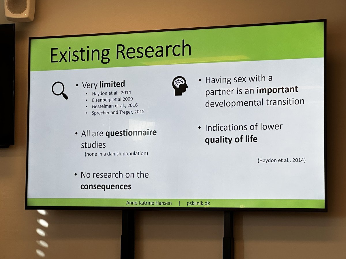 DacsFor's tweet photo. Mere #NACSConference #Oslo Og lidt fra #DACS egne rækker Anne-Katrine Hansen uddannelsesleder og bestyrelsesmedlem og Late sexual debut - a qualitative interview study, gaining a broader insight the participants' life narratives about their considerations of not having debuted. https://t.co/duW01aeM8O