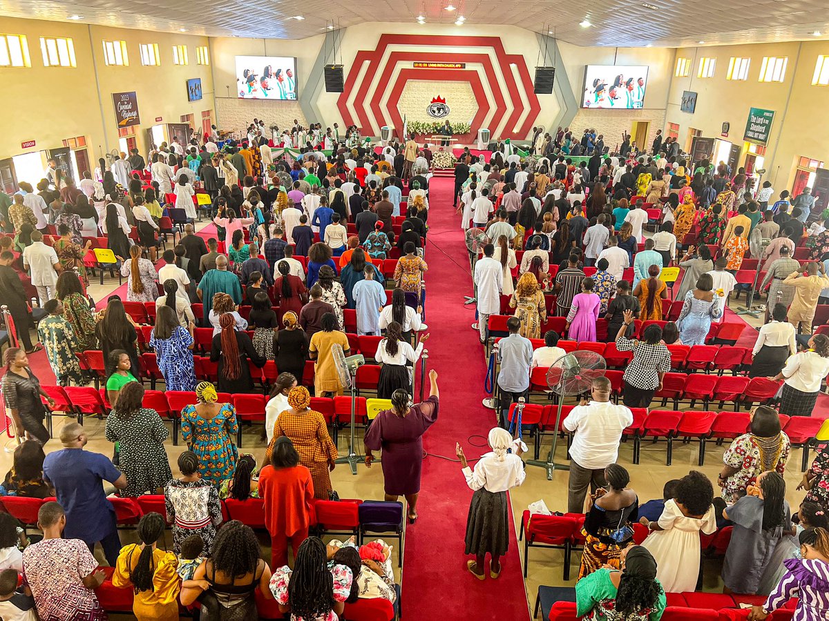 WinnersApo's tweet image. Picture Highlights from our Covenant Day of Fruitfulness Services 01-10-2023. 

I will not leave you helpless: John 14:16-17 

#SundayServiceHighlights
#winnersapo
#CovenantDayOfFruitfulness
#CovenantHighways