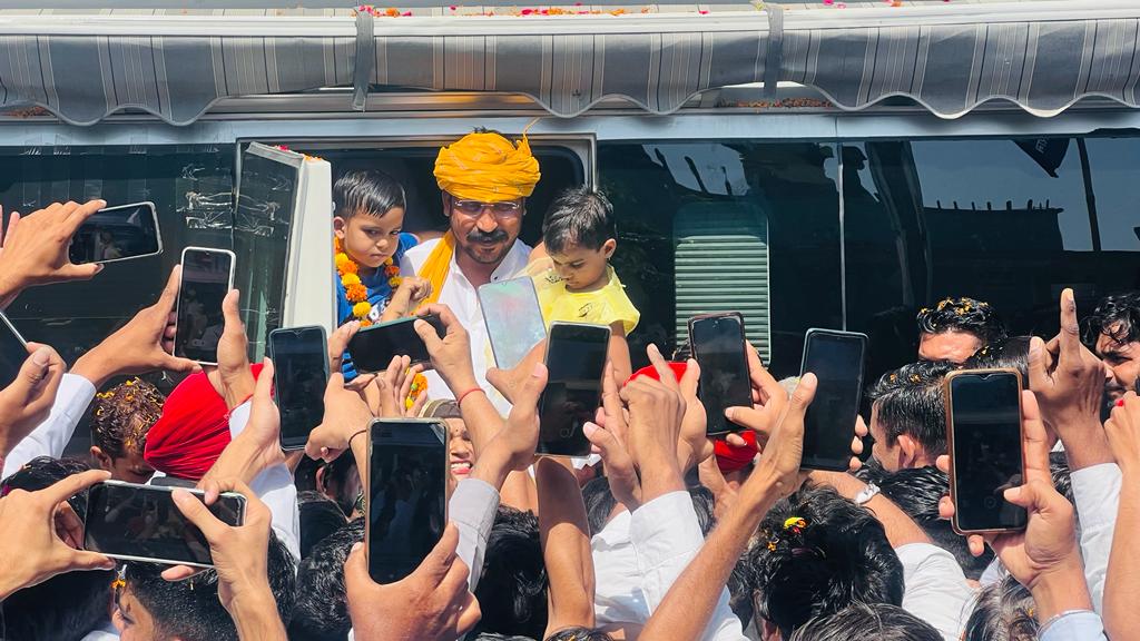 BhimArmyChief's tweet photo. फुलेरा विधानसभा (जयपुर ग्रामीण) मे��� आज "संविधान बचाओं यात्रा"। https://t.co/TOEQ56j2Qg