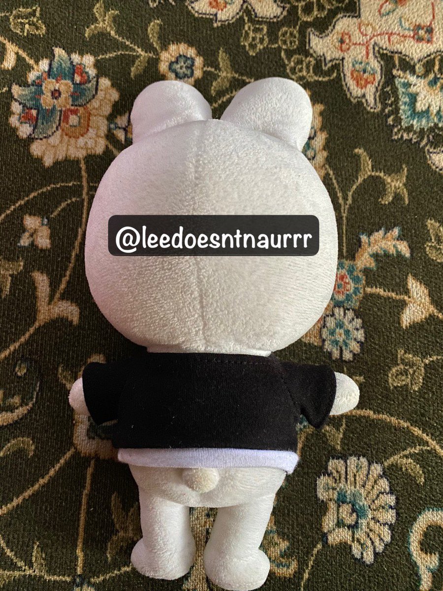 WTS SKZOO LEEBIT PLUSHIE ‼️

🛒RM120 for both
🛒ON HAND 
🛒FAST POSTAGE

helo retweet thankyouuu 
@pasarSKZ @leeknownyot @pasarstraykids 

#pasarstraykids #pasarskz