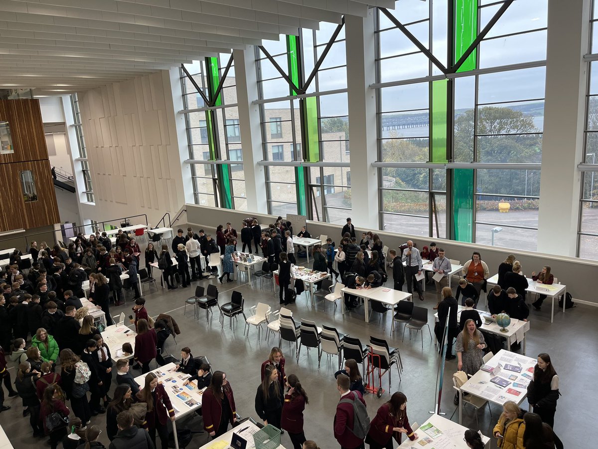 Wider Achievement Fair @ Harris:
Wednesday 4th October from 16:30-18:00 , where you can find out more about the co-curricular opportunities that your child has access to.  Most stalls will be run by pupil. We look forward to seeing you. #HarrisPledge