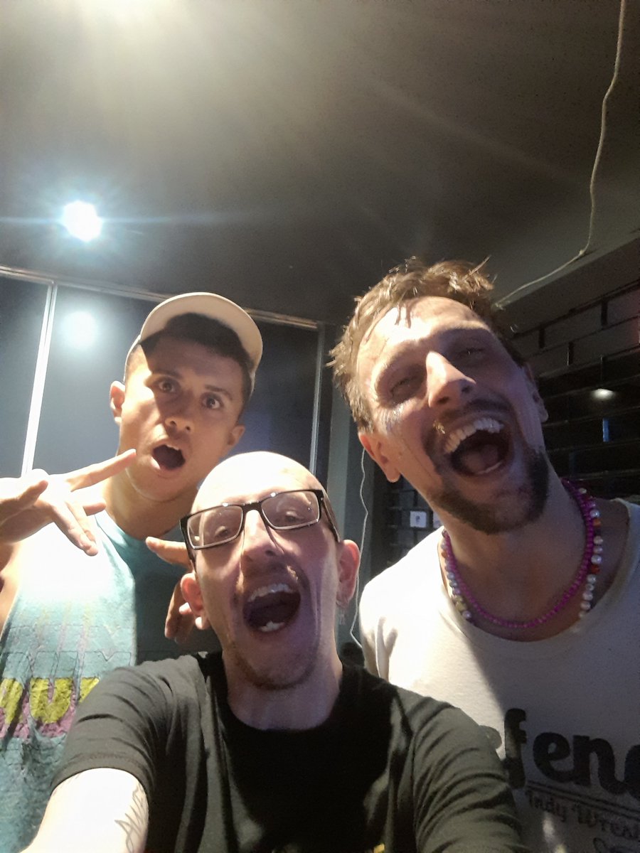 TheRealKev4's tweet image. @ChuckMambo &amp;amp; @PureTKC, my favourite Tag Team, it was Awesome meeting you last night #SUNSHINEMACHINE