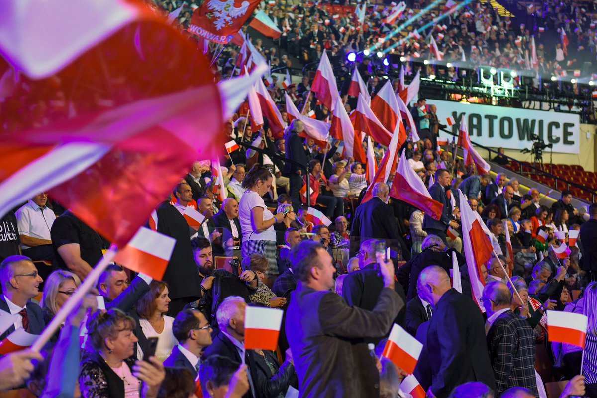 pisorgpl's tweet image. 🔥 Jest moc! Niedługo ruszamy z konwencją #BezpiecznaPolska 🇵🇱 🔥