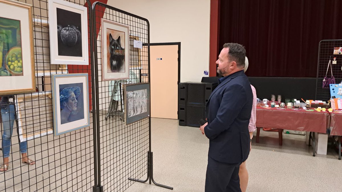 BrunoBilde's tweet photo. 🎨🧑‍🎨 Une sympathique exposition des artistes indépendants winglois !
A découvrir jusqu’à ce soir à la salle des baladins de la mairie. #Wingles https://t.co/3eShp98exa