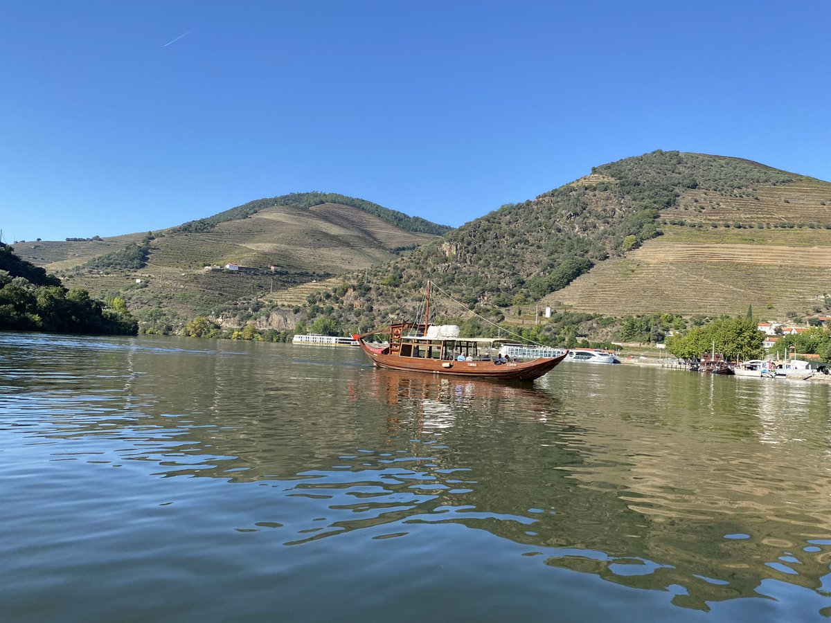 🔛 #SupraLife on tour at #Pinhão 🤩🏞️☀️🍇🍷