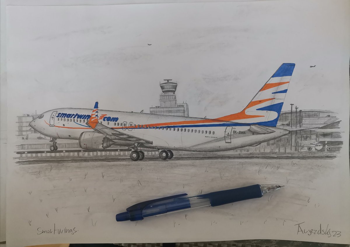AujezdskyT31991's tweet photo. Tentokrát Česká airolinka Smartwings a Boeing 737.✈️😘This time Czech Airlines Smartwings and Boeing 737.✈️😘😘🇨🇿 @SmartwingsGroup @smartwings_rblx #Aircraft #drawing #photo #work #loveaircraft #air #TakeOff https://t.co/jgbsJQeOve